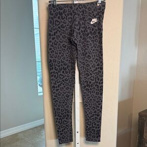 Nike Womens Black Leopard Print Leggings-light support